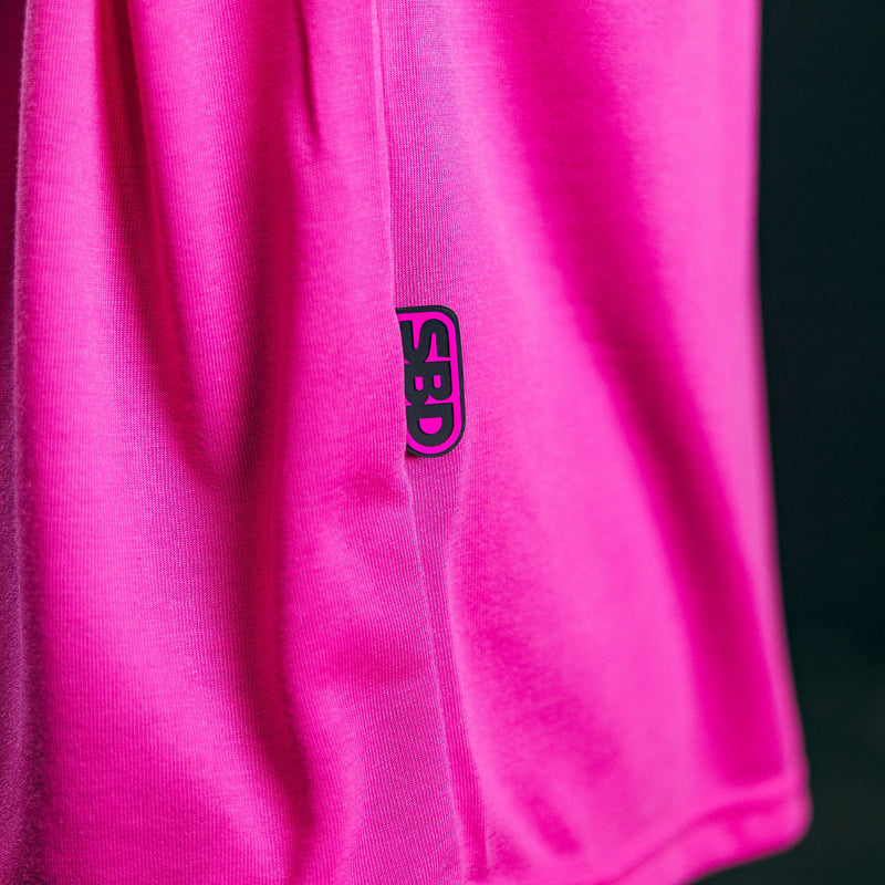 Carica immagine in Galleria Viewer, T-Shirt Nova Oversized Glow Pink - Unisex
