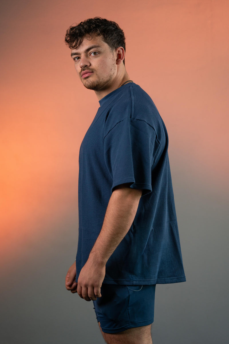 Carica immagine in Galleria Viewer, T-Shirt Oversized Serenity
